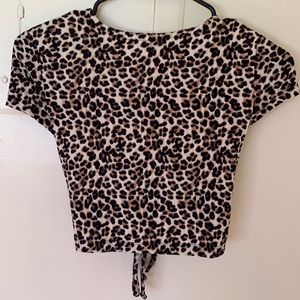 Leopard print crop top with tie back!